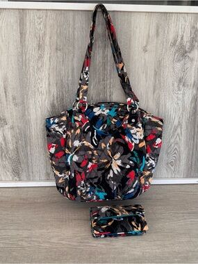 Vera Bradley  SPLASH FLORAL Shoulder Bag With Wallet Set Tote Purse